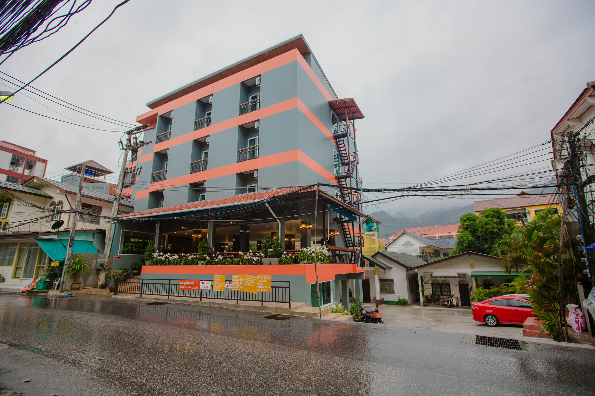 Chusri Hotel Patong Ngoại thất bức ảnh